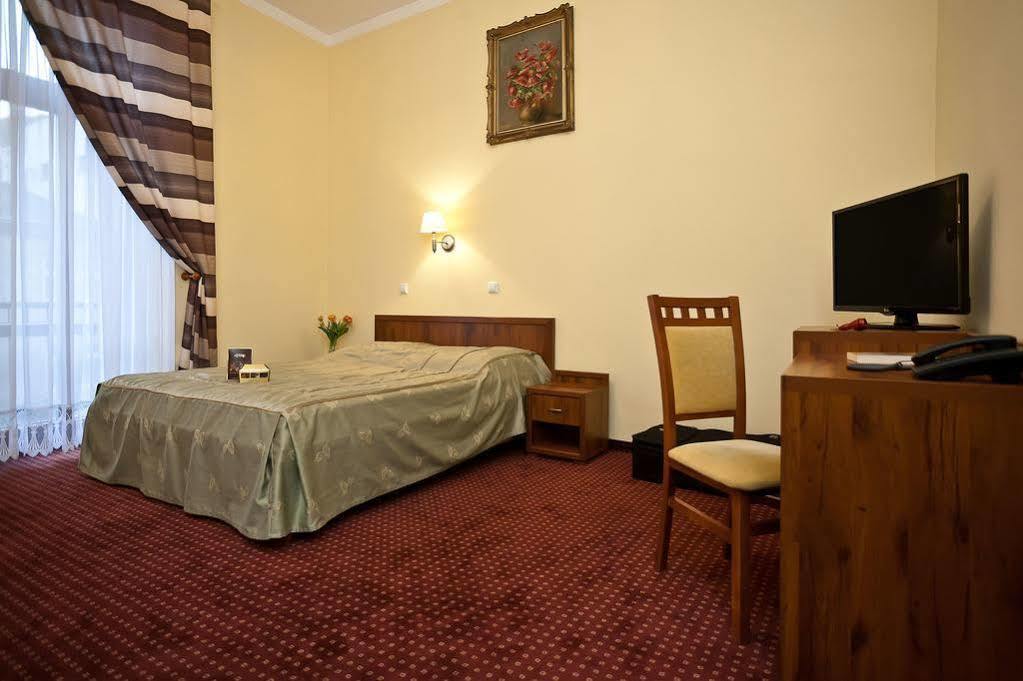 Aneks Hotelu Kazimierz Краков Экстерьер фото